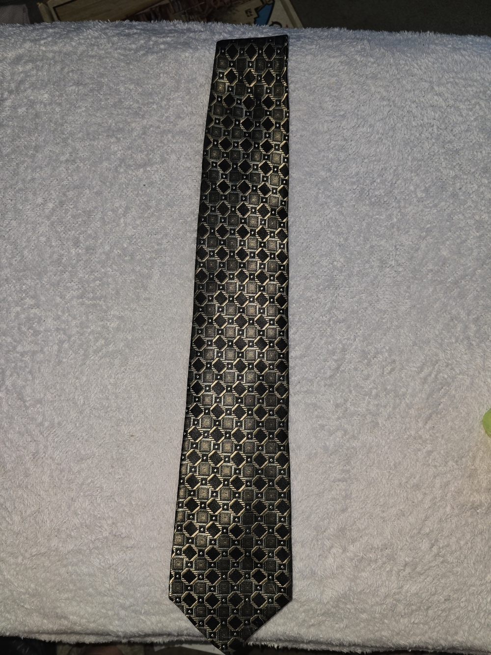Joseph & Feiss Men's 100% Silk Necktie Retro 90s Geometric Abstract